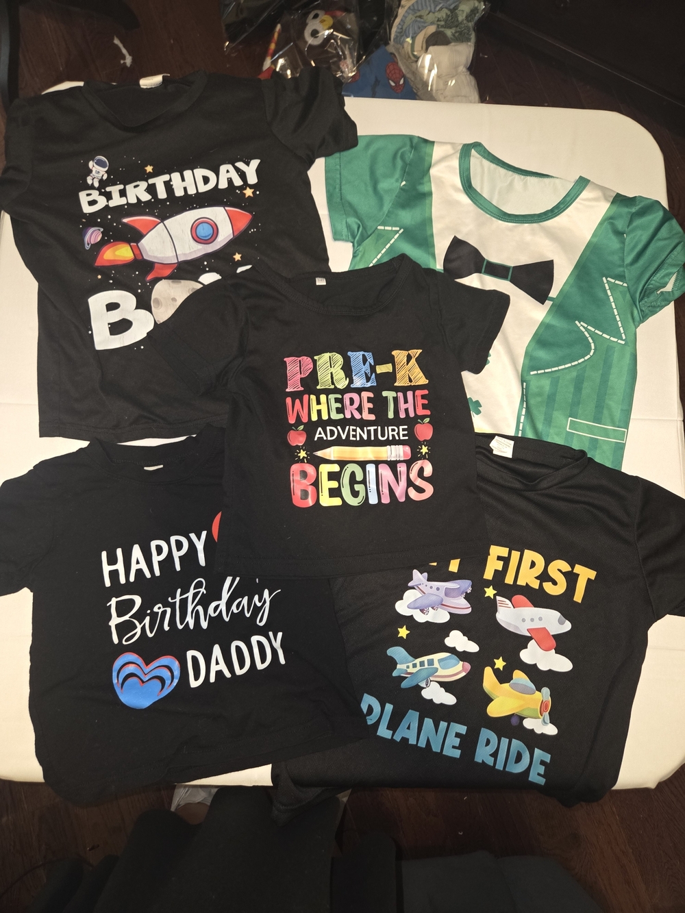 Special occasion  Bundle of 6 kids shirts with graphic size 4T-6T 0111